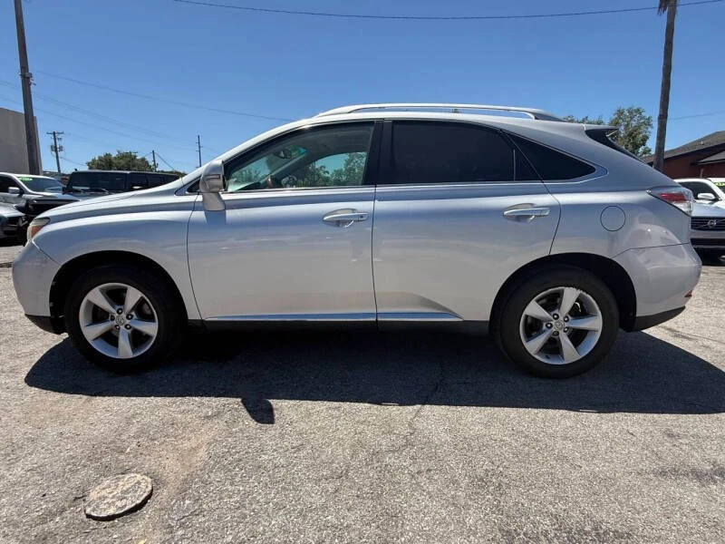 2010 Lexus RX 3rd Gen - Image 9 of 20