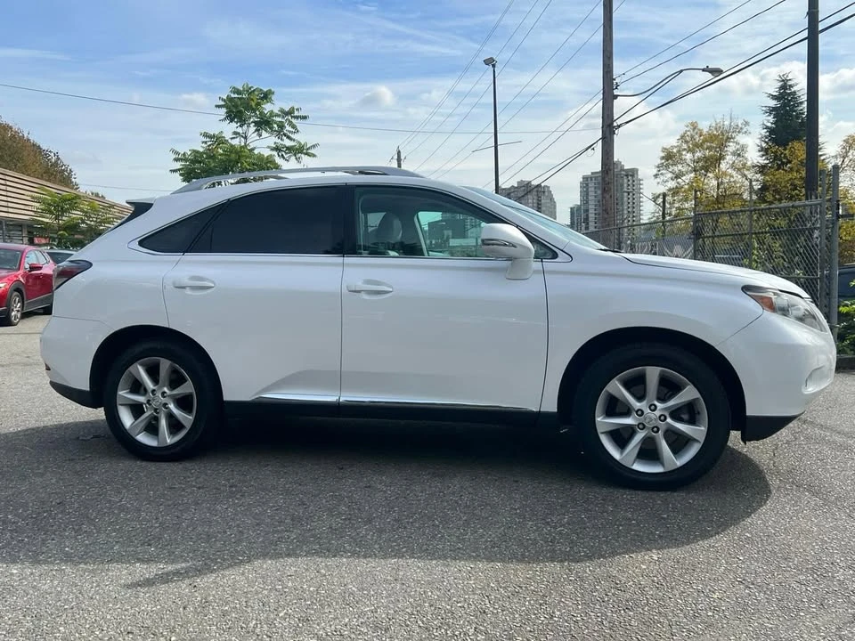 2010 Lexus RX 3rd Gen - Image 4 of 20