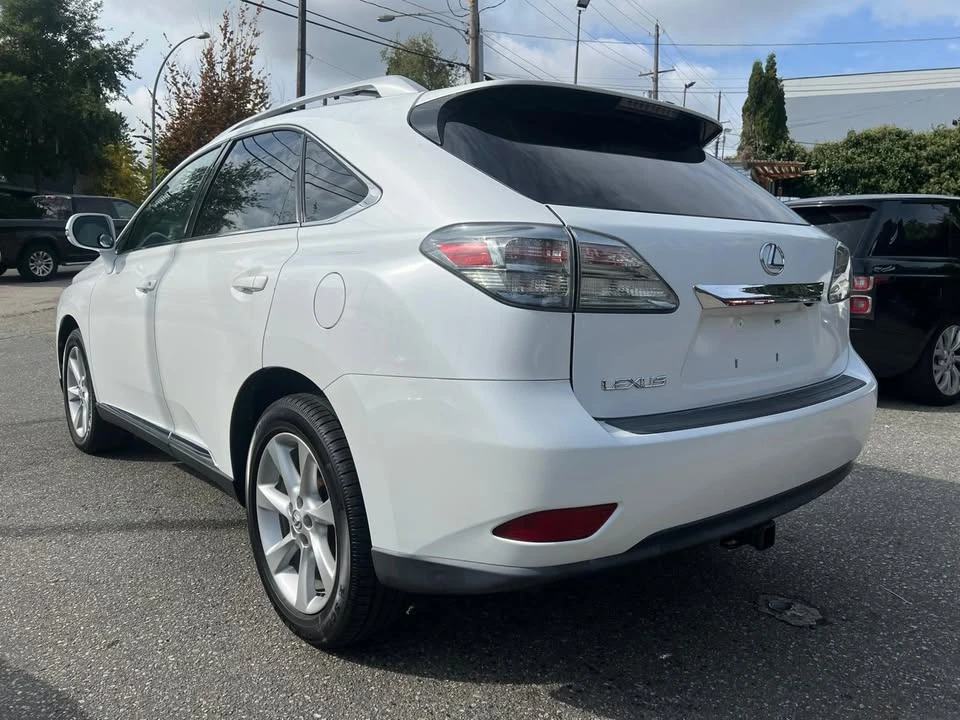 2010 Lexus RX 3rd Gen - Image 7 of 20