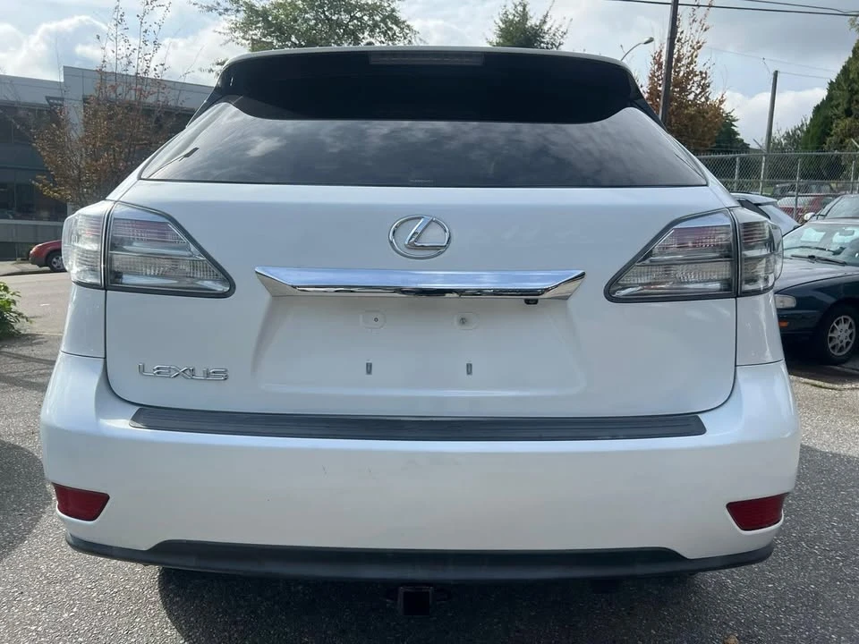 2010 Lexus RX 3rd Gen - Image 6 of 20