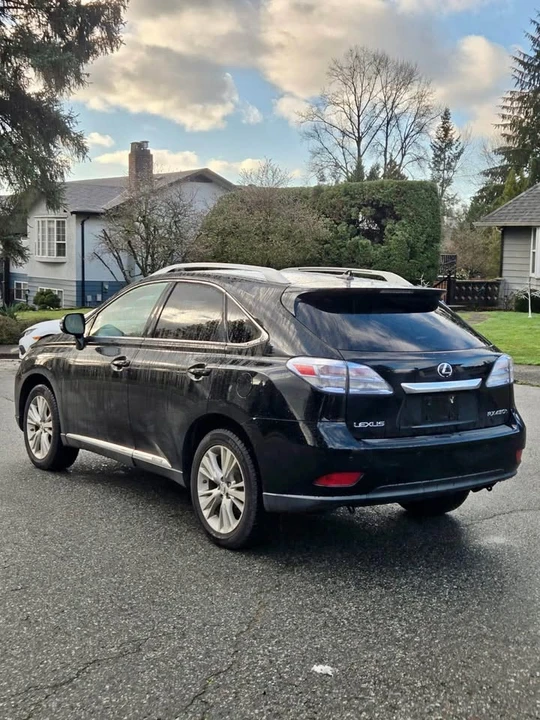 2010 Lexus RX 3rd Gen - Image 3 of 17