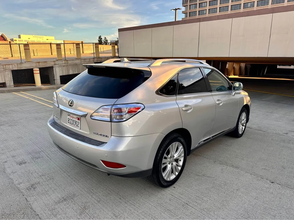 2010 Lexus RX 3rd Gen - Image 3 of 6