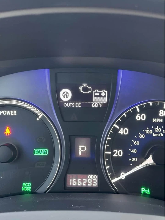 2010 Lexus RX 3rd Gen - Image 6 of 6