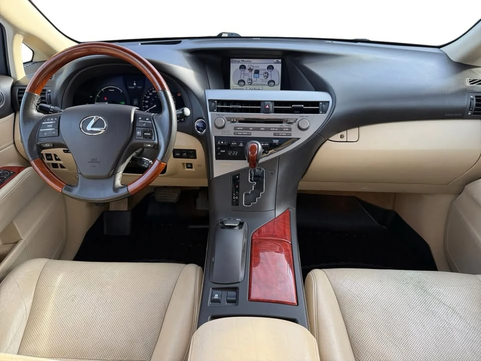 2010 Lexus RX 3rd Gen - Image 13 of 17