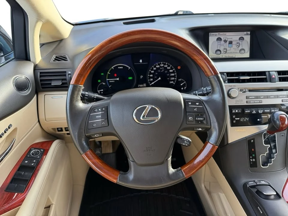 2010 Lexus RX 3rd Gen - Image 15 of 17