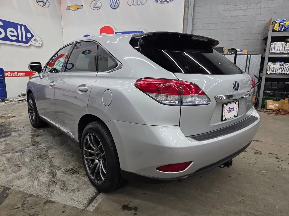 2010 Lexus RX 3rd Gen - Image 6 of 8