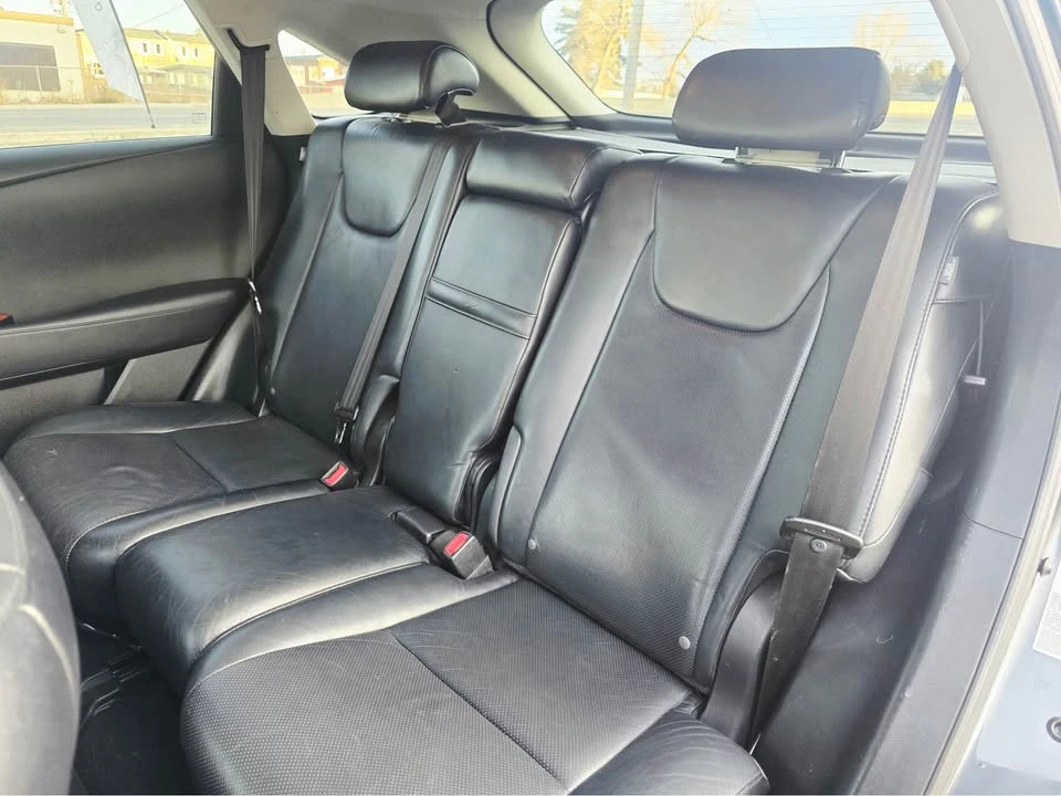2010 Lexus RX 3rd Gen - Image 19 of 19