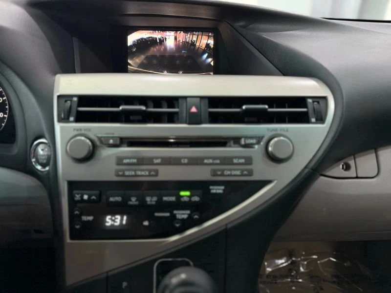 2010 Lexus RX 3rd Gen - Image 12 of 19