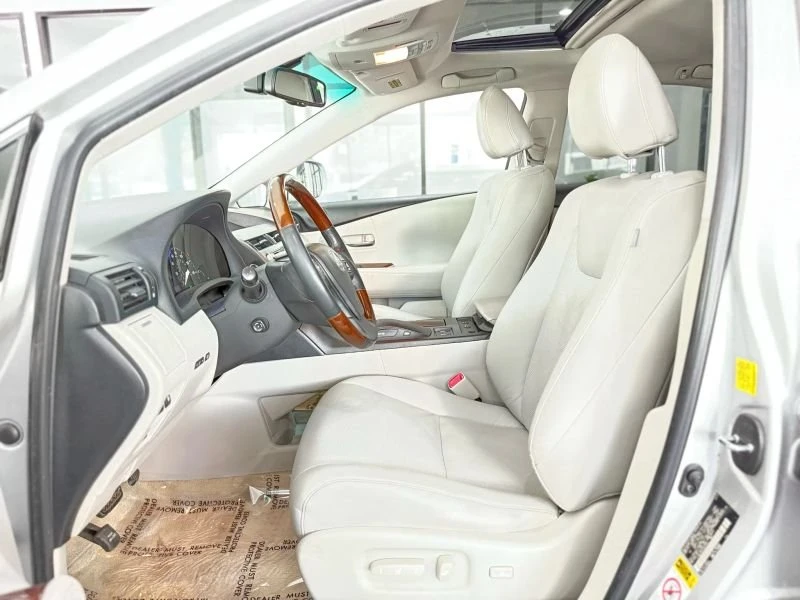 2010 Lexus RX 3rd Gen - Image 9 of 19