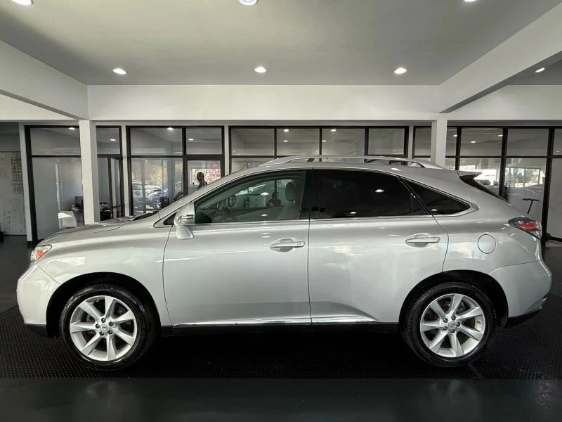 2010 Lexus RX 3rd Gen - Image 2 of 19