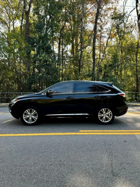 2010 Lexus RX 3rd Gen - Image 8 of 18