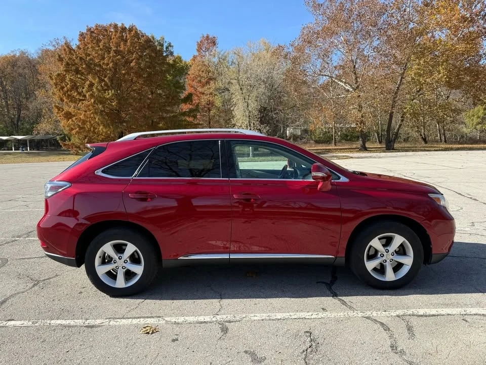 2010 Lexus RX 3rd Gen - Image 4 of 17