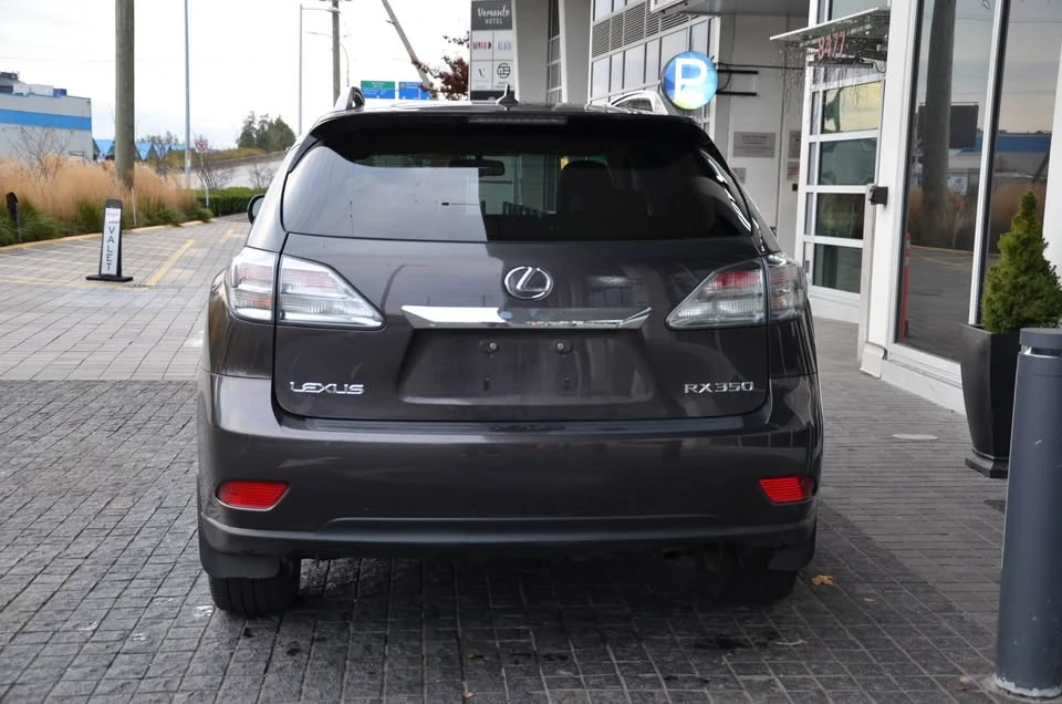 2010 Lexus RX 3rd Gen - Image 4 of 16