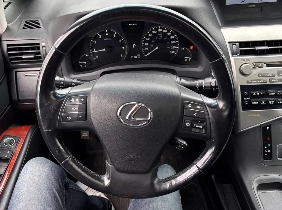 2010 Lexus RX 3rd Gen - Image 7 of 16