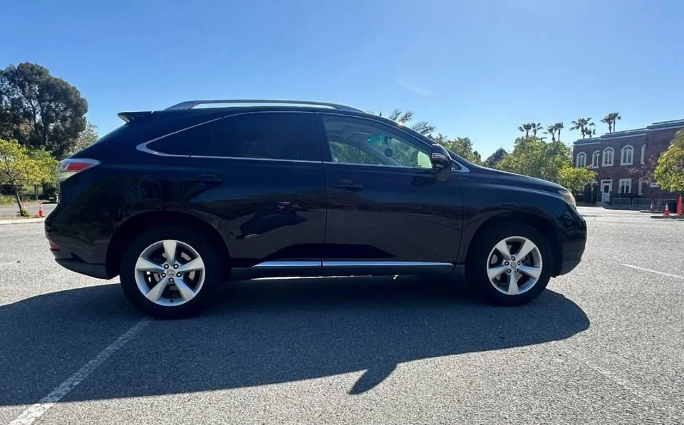 2010 Lexus RX 3rd Gen - Image 3 of 8