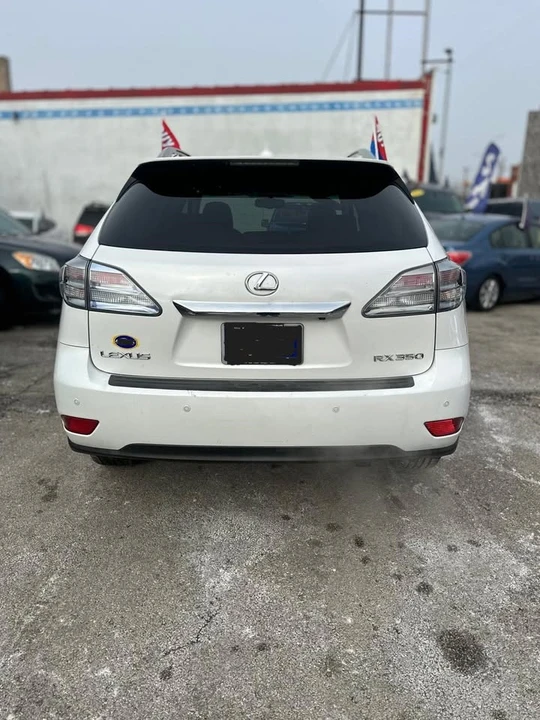 2010 Lexus RX 3rd Gen - Image 13 of 14