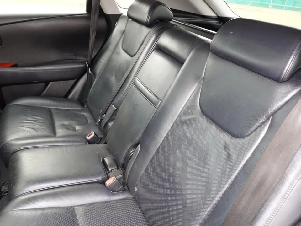 2010 Lexus RX 3rd Gen - Image 9 of 13