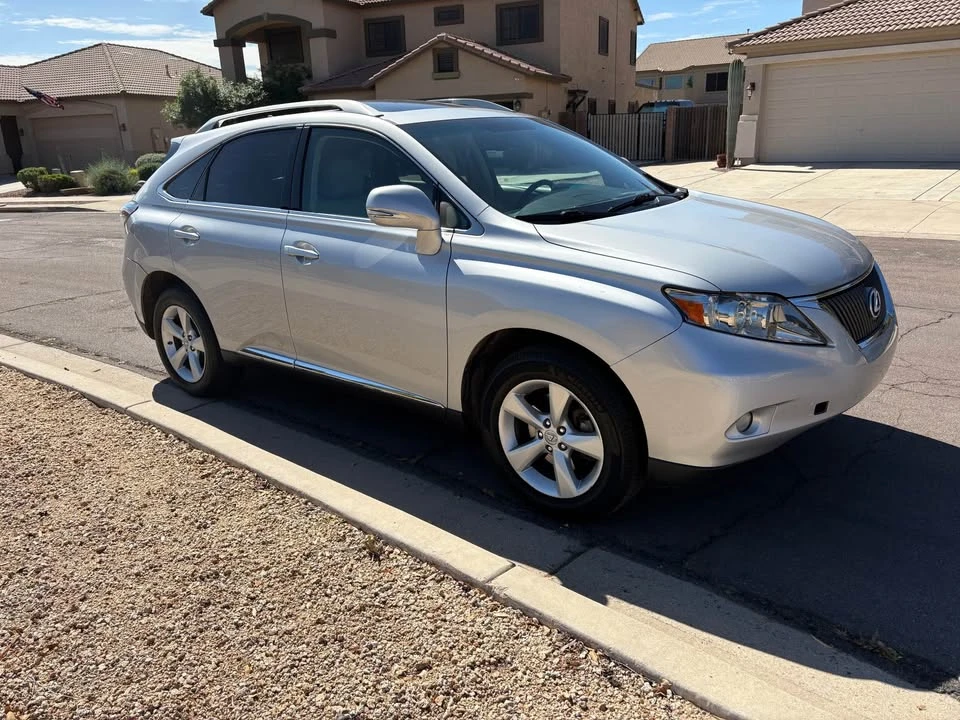 2010 Lexus RX 3rd Gen - Image 3 of 17