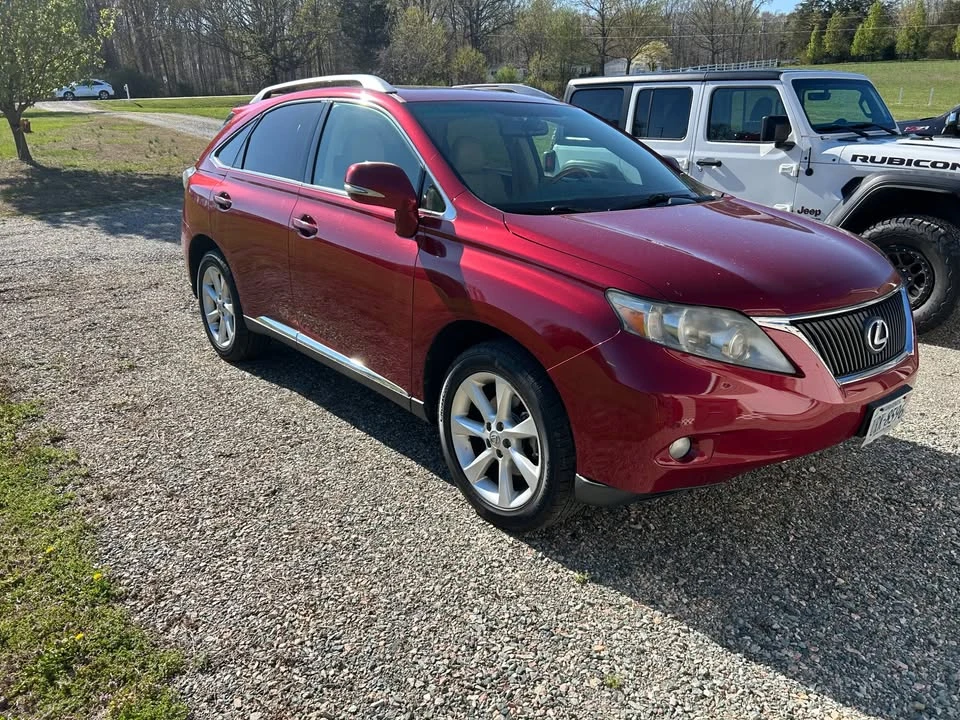 2010 Lexus RX 3rd Gen - Image 3 of 17