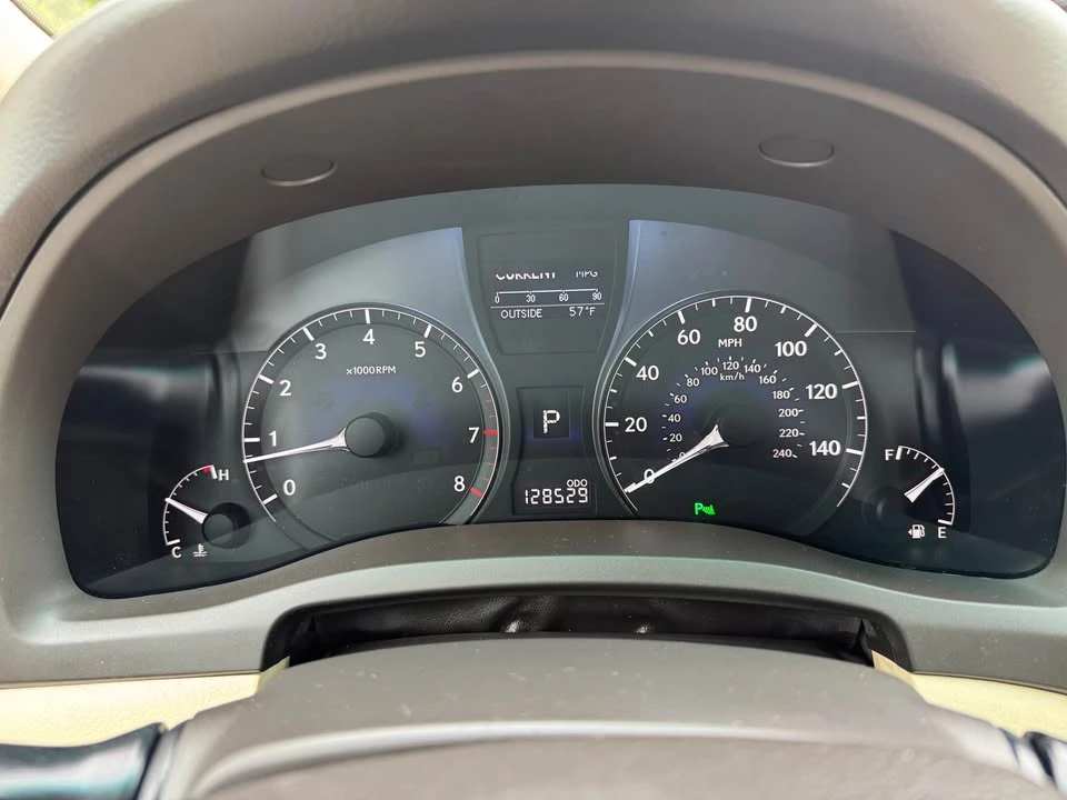 2010 Lexus RX 3rd Gen - Image 12 of 19