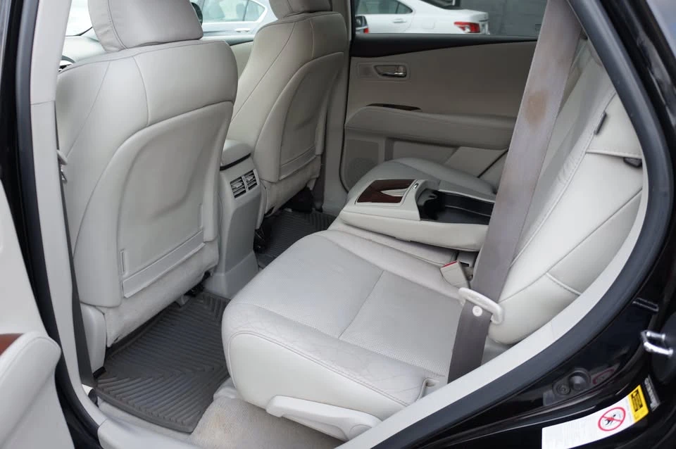 2010 Lexus RX 3rd Gen - Image 9 of 14