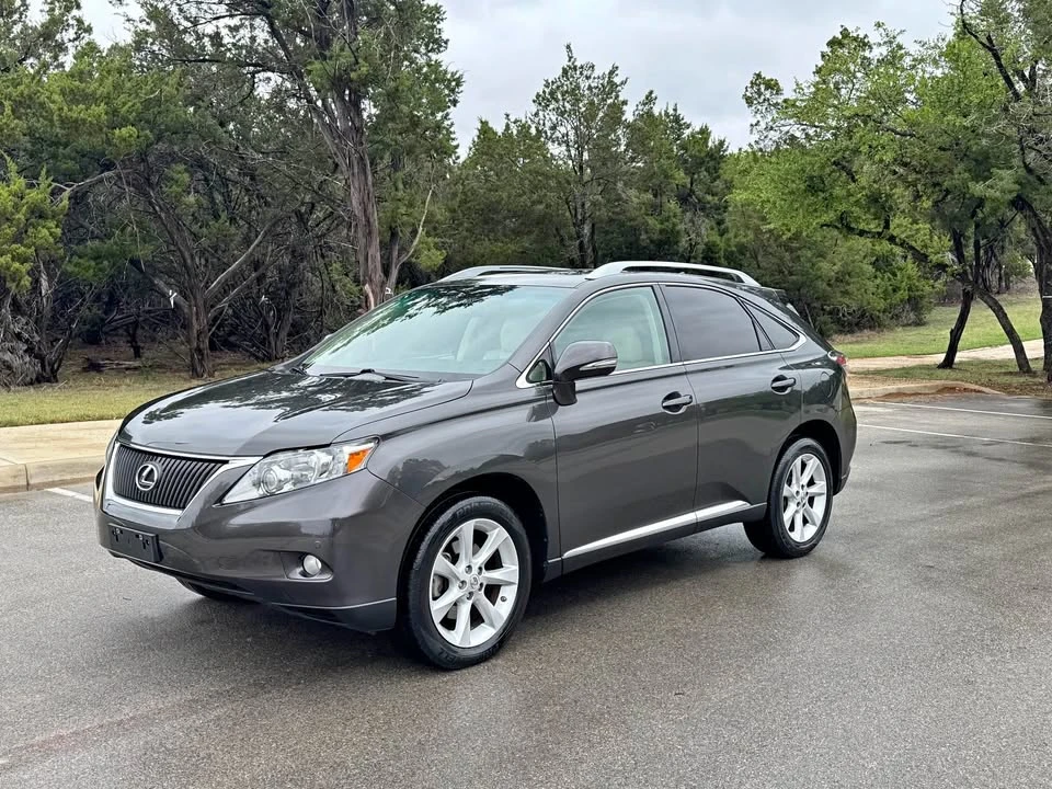 2010 Lexus RX 3rd Gen - Image 2 of 19