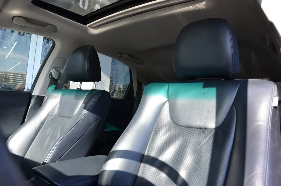 2010 Lexus RX 3rd Gen - Image 20 of 20