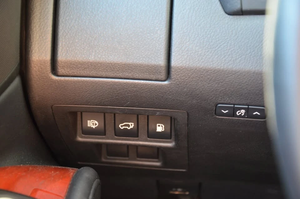 2010 Lexus RX 3rd Gen - Image 16 of 20
