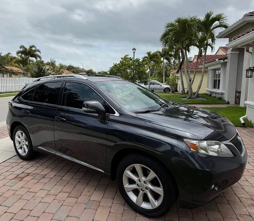 2010 Lexus RX 3rd Gen - Image 4 of 10