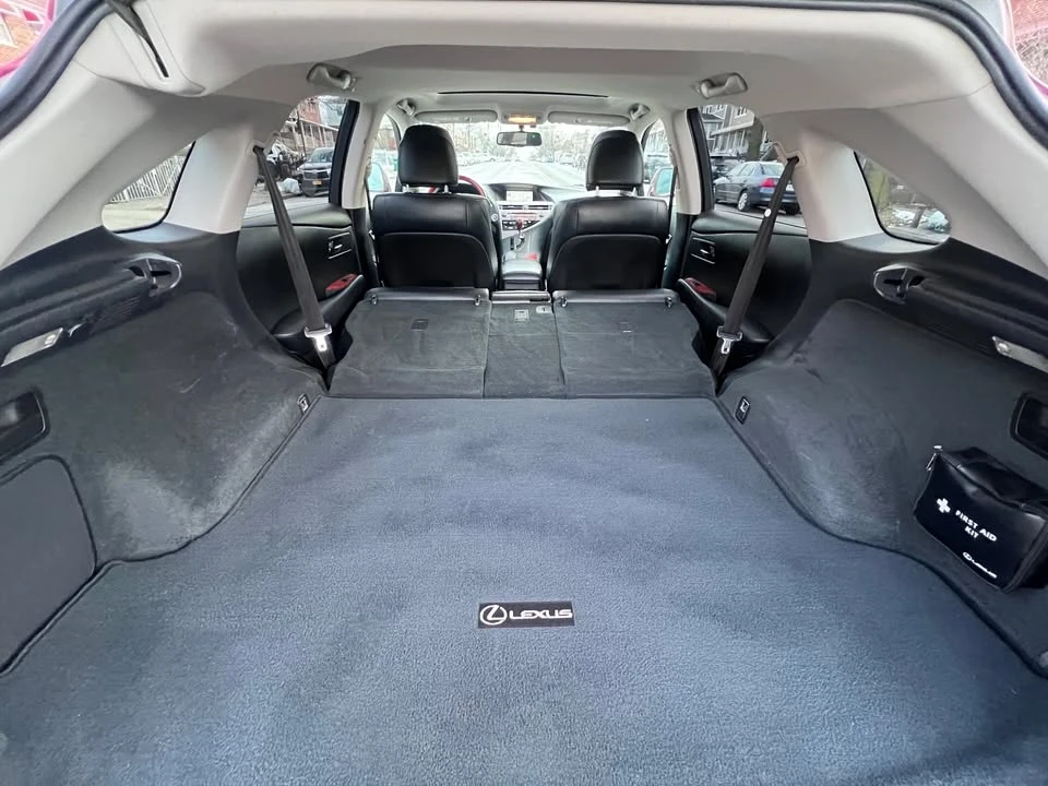 2010 Lexus RX 3rd Gen - Image 18 of 20