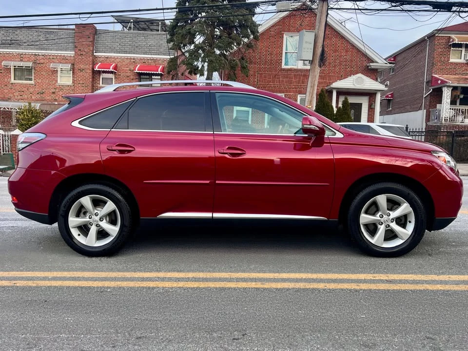 2010 Lexus RX 3rd Gen - Image 2 of 20