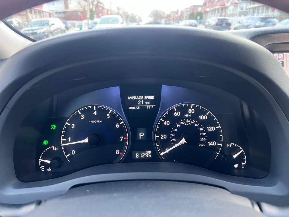 2010 Lexus RX 3rd Gen - Image 10 of 20