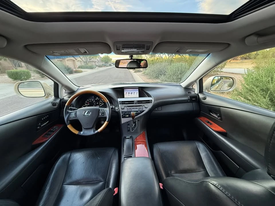 2010 Lexus RX 3rd Gen - Image 7 of 20