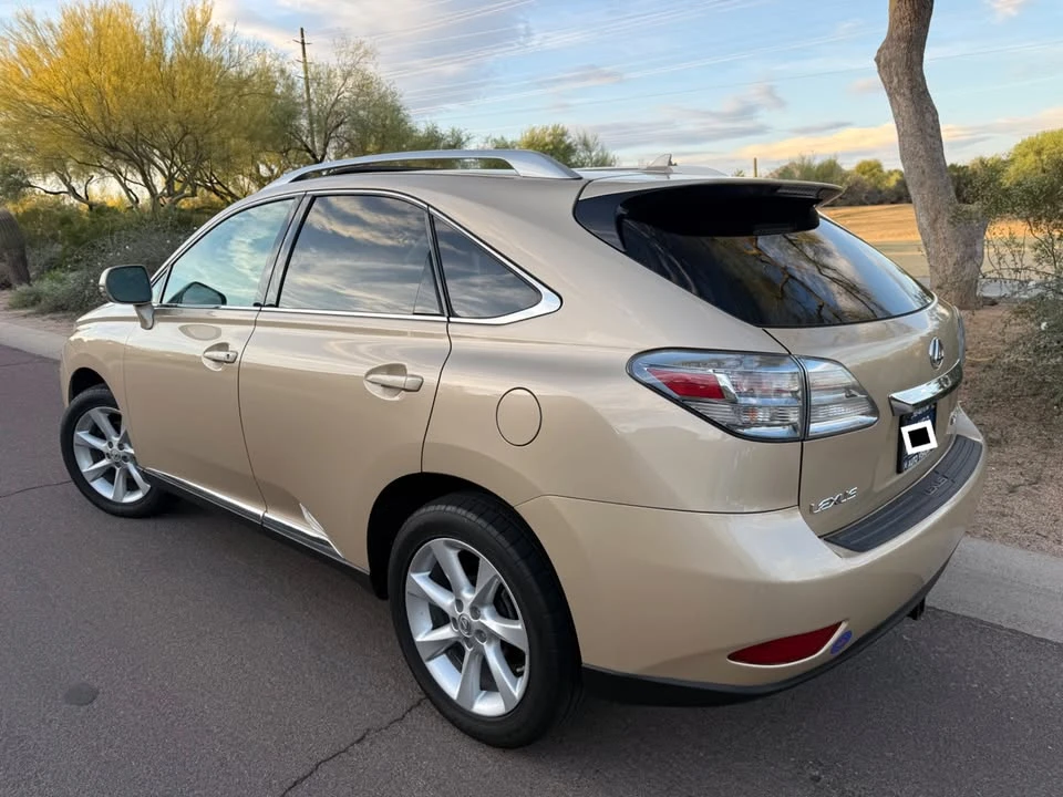 2010 Lexus RX 3rd Gen - Image 2 of 20