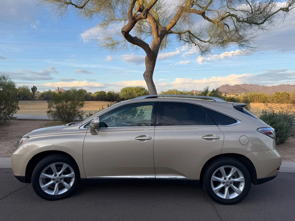 2010 Lexus RX 3rd Gen - Image 3 of 20