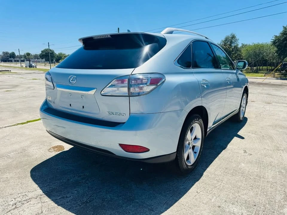 2010 Lexus RX 3rd Gen - Image 5 of 16