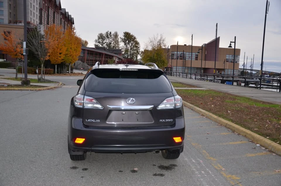 2010 Lexus RX 3rd Gen - Image 4 of 13