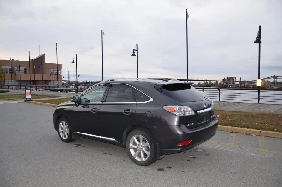 2010 Lexus RX 3rd Gen - Image 3 of 13