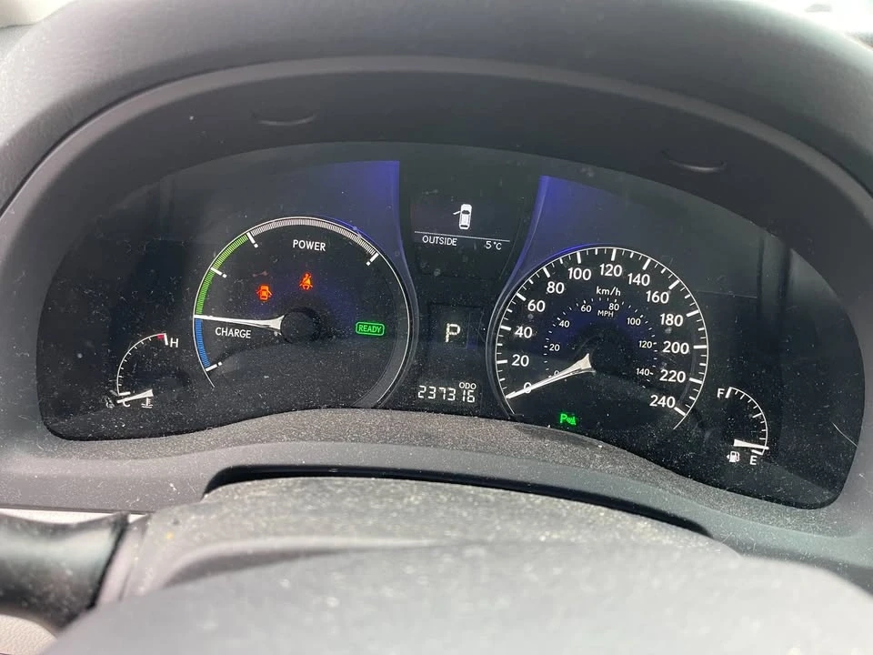 2010 Lexus RX 3rd Gen - Image 7 of 14