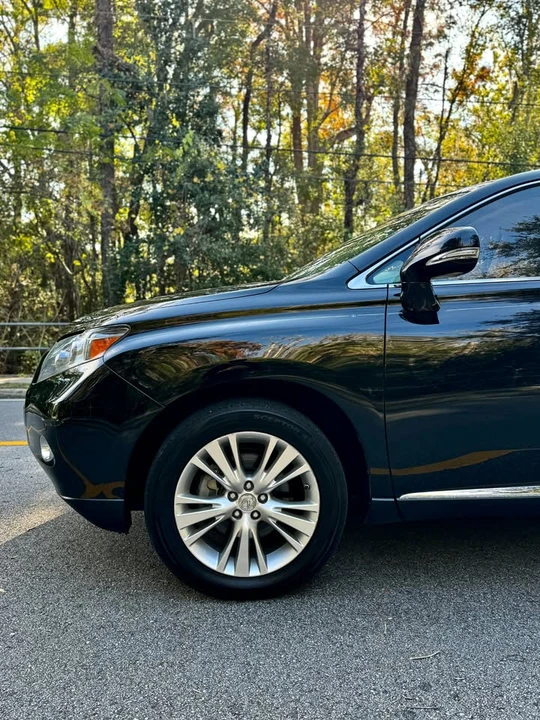 2010 Lexus RX 3rd Gen - Image 10 of 19