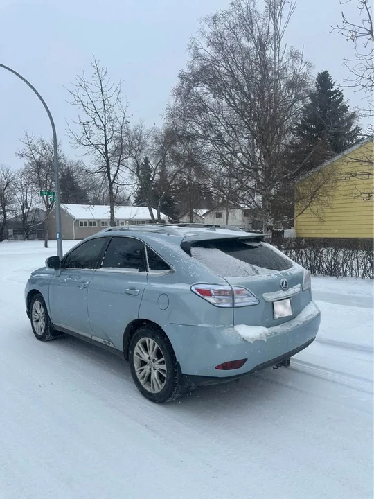 2010 Lexus RX 3rd Gen - Image 4 of 9