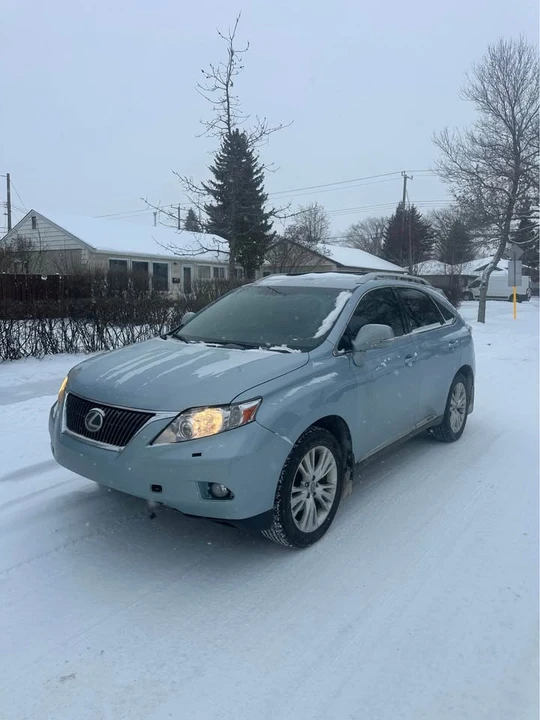 2010 Lexus RX 3rd Gen - Image 2 of 9