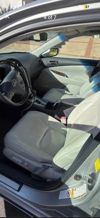 2010 Lexus ES 5th Gen - Image 3 of 4