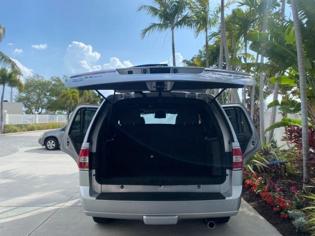 2010 Lincoln Navigator 3rd Gen - Image 16 of 21