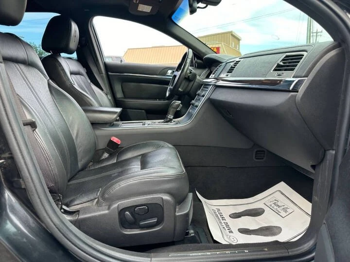 2010 Lincoln MKS - Image 8 of 20