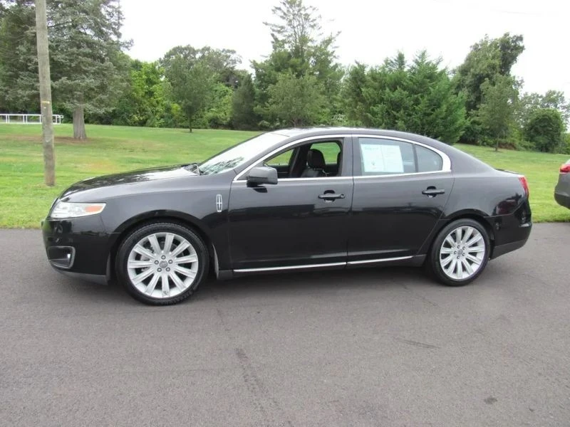 2010 Lincoln MKS - Image 2 of 12