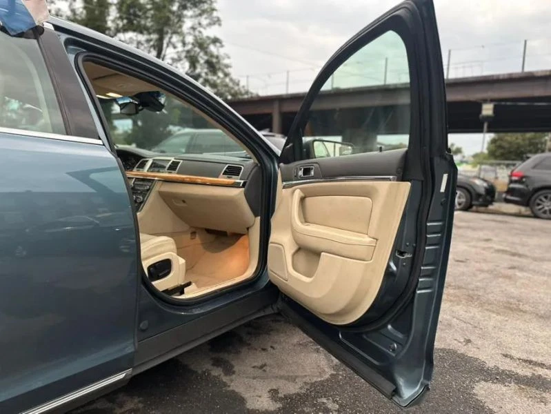 2010 Lincoln MKS - Image 12 of 12