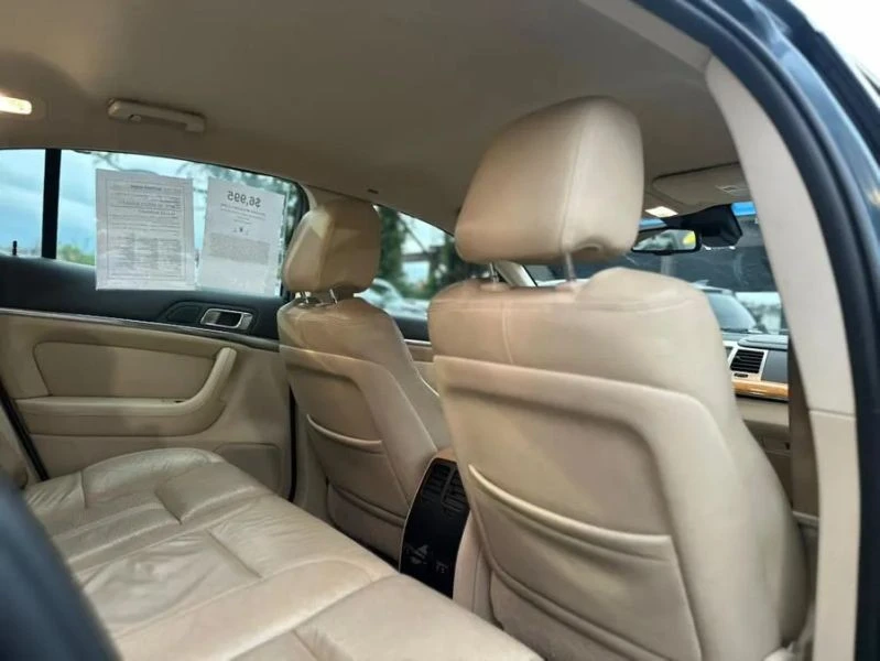 2010 Lincoln MKS - Image 11 of 12