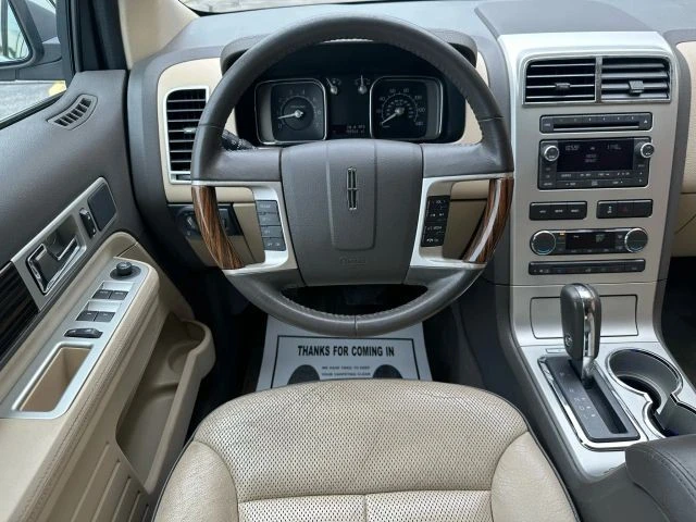 2010 Lincoln MKX - Image 14 of 21