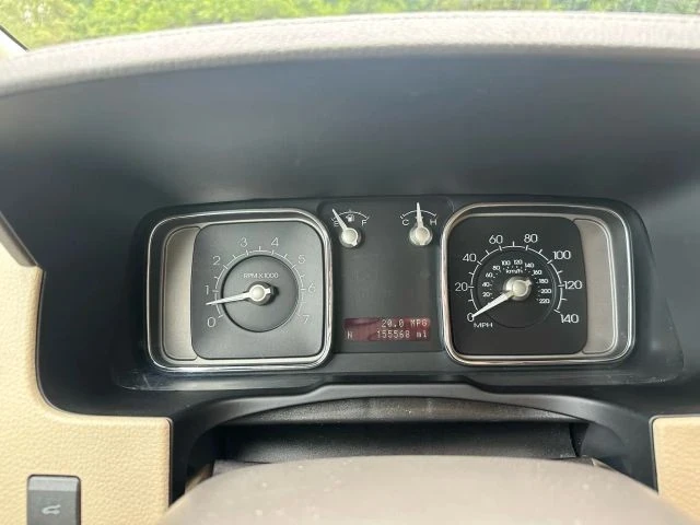 2010 Lincoln MKX - Image 16 of 21